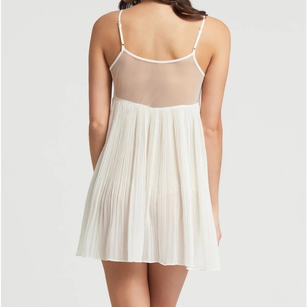 NWT True Love Chemise - Picture 3 of 3